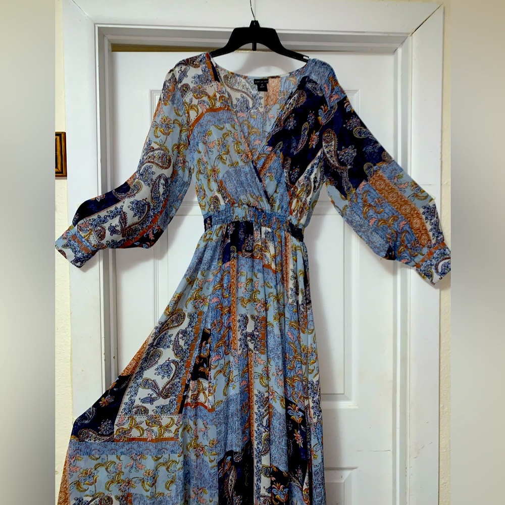 Very flowy and perfect to wear all season!